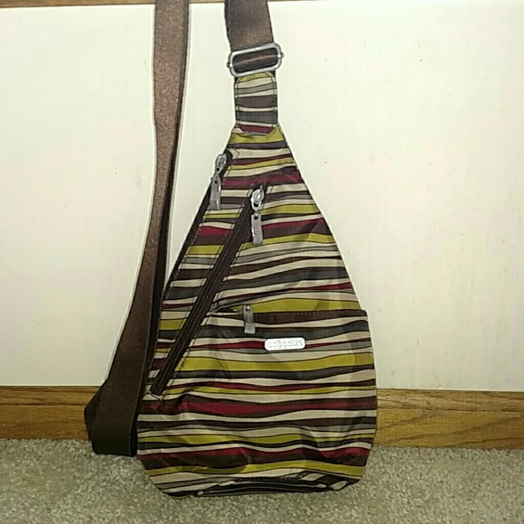 baggallini mini crossbody sling